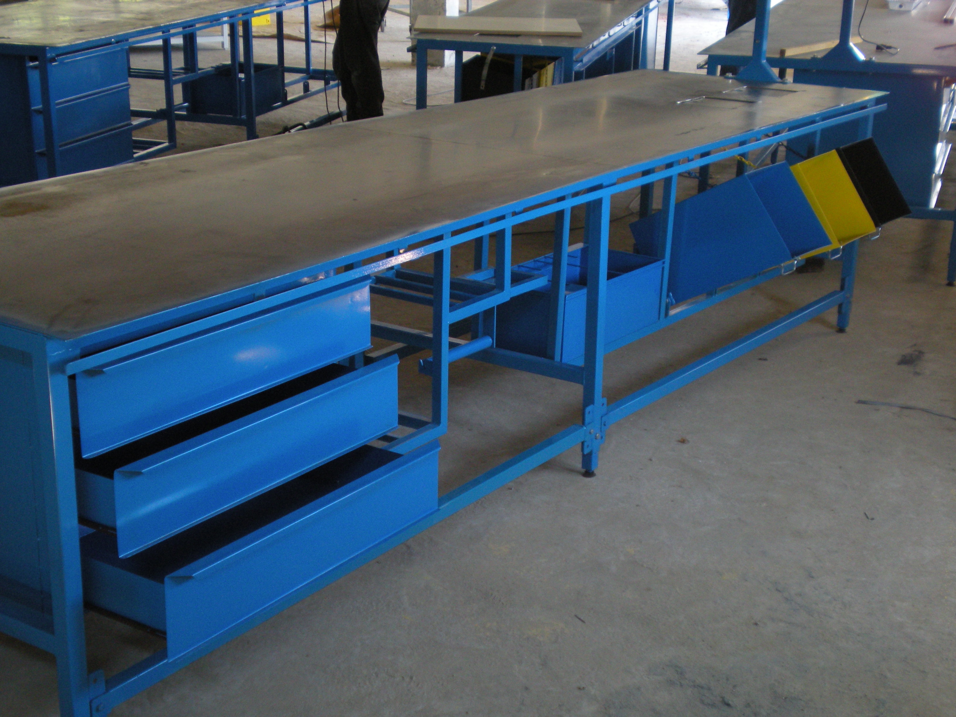 Outillage usine — équipement de production