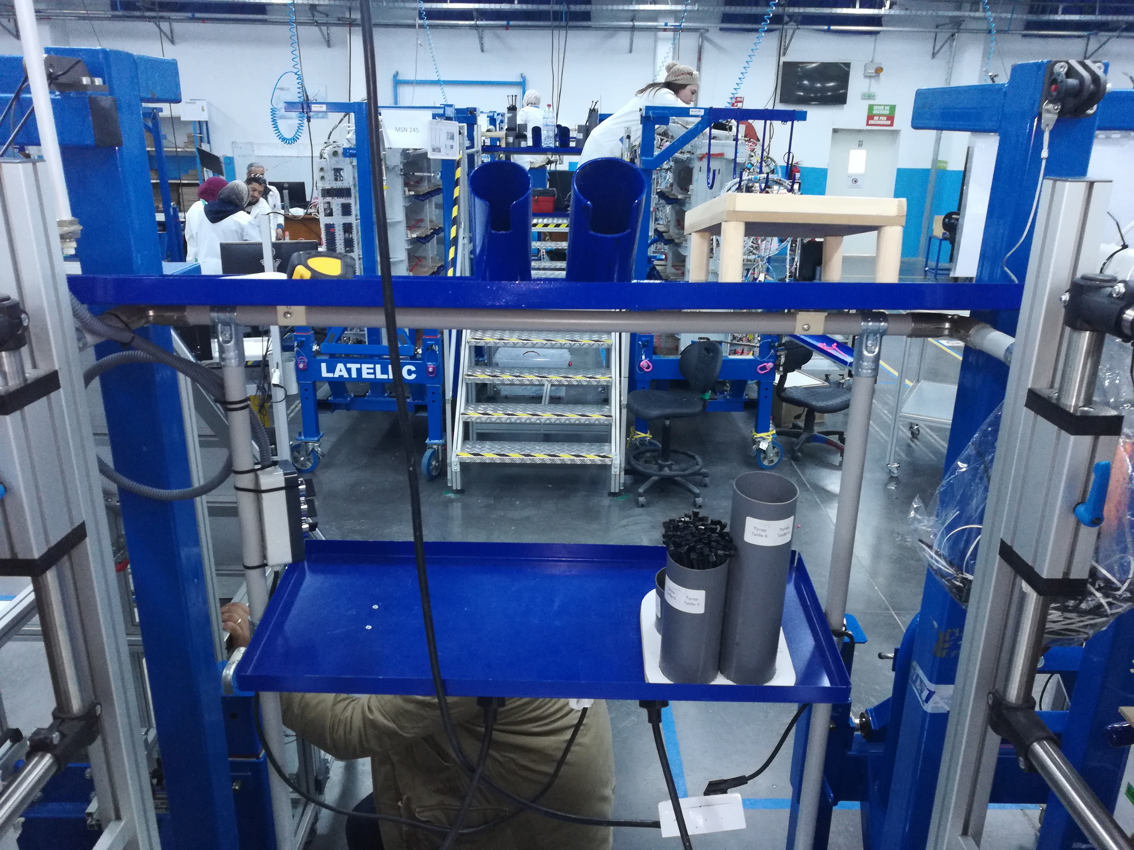 Outillage usine — équipement de production
