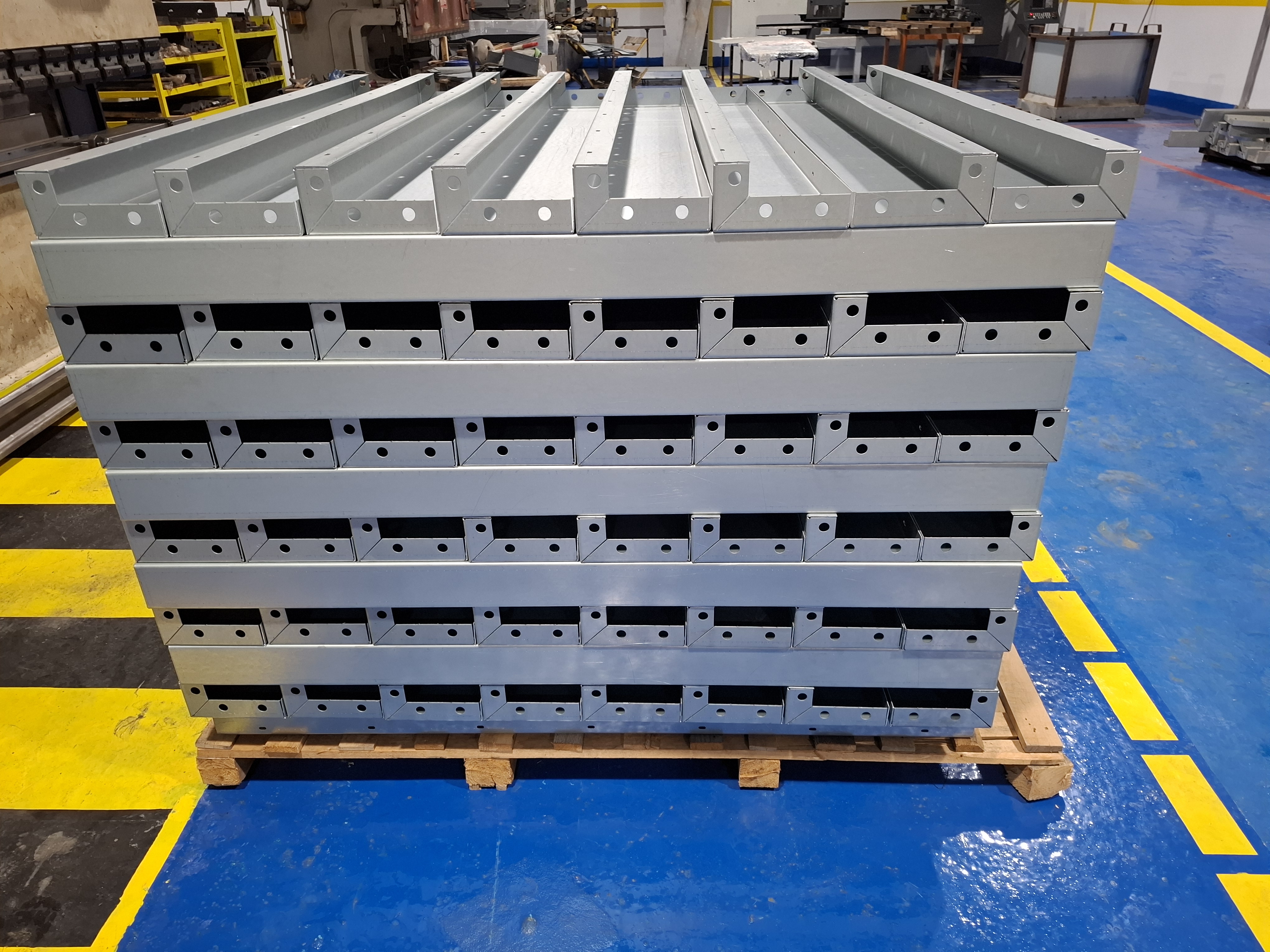 Usine MECANO METAL — production